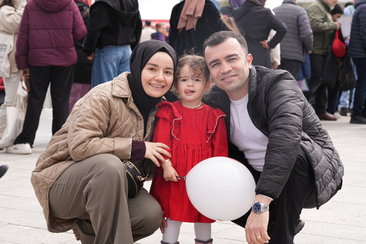 Milli İrade Meydanı aileleri buluşturuyor