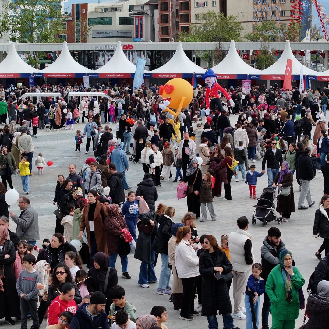 Çocuklar eğlenceye doydu