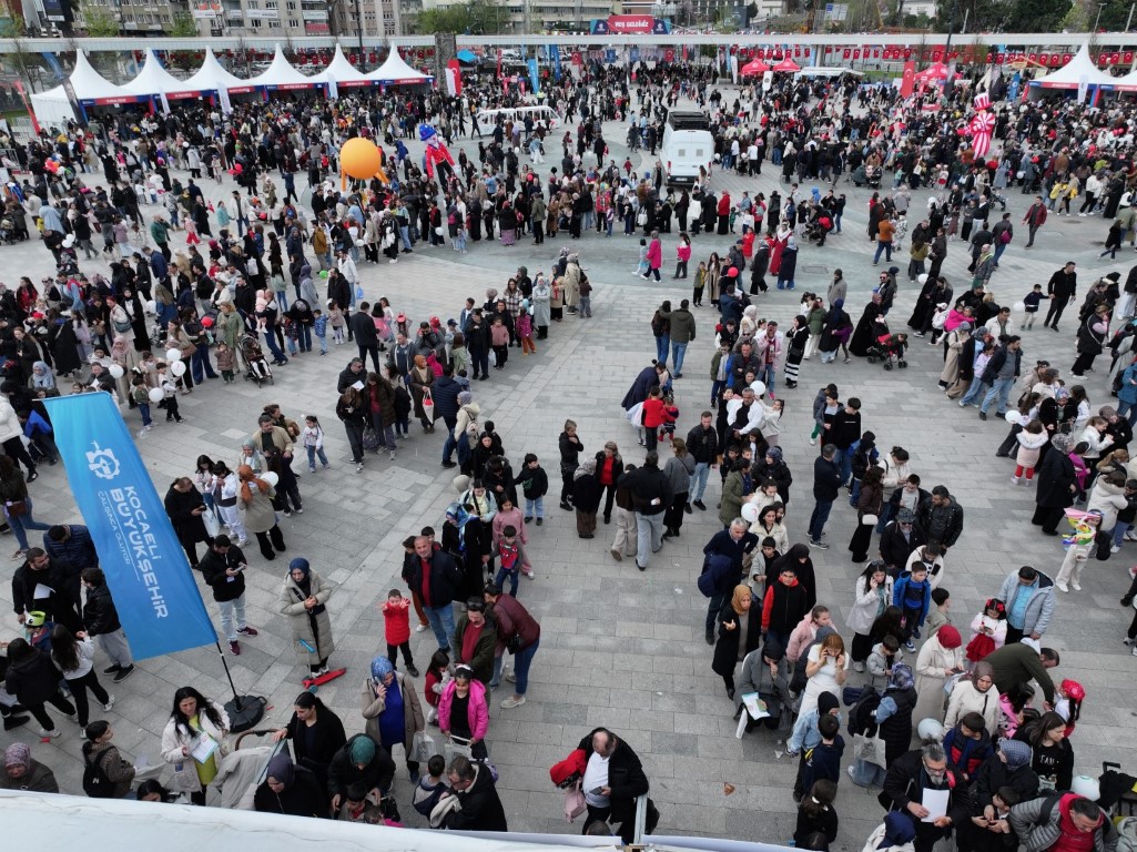 Çocuklar eğlenceye doydu