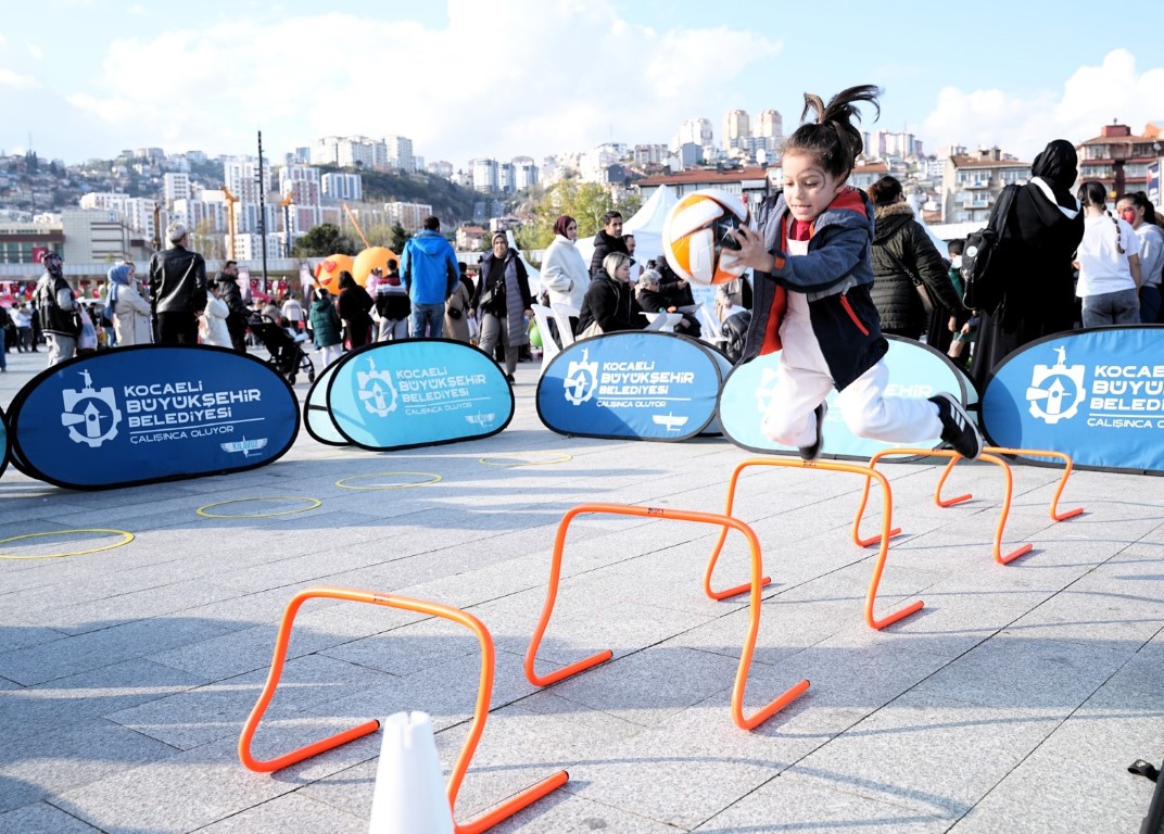 Çocuklar eğlenceye doydu