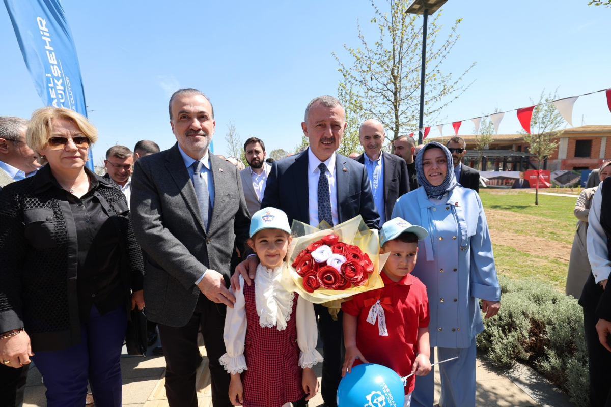 Gebze Lokomotif Çocuk Köyü kapılarını açtı 