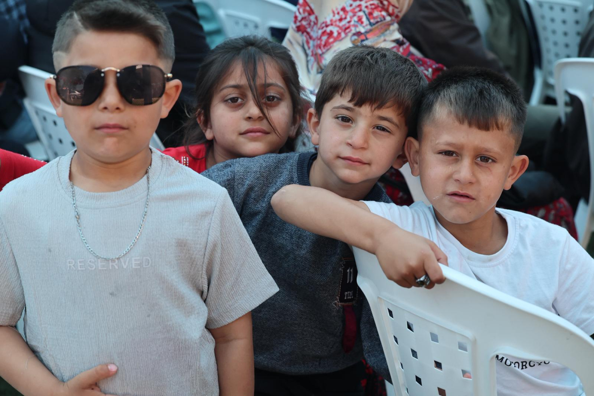 “Gelin tanış olalım, işi kolay kılalım”