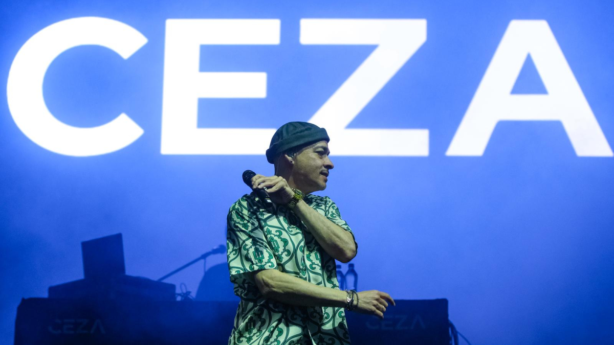Ceza, EnFest sahnesinde hayranlarını coşturdu