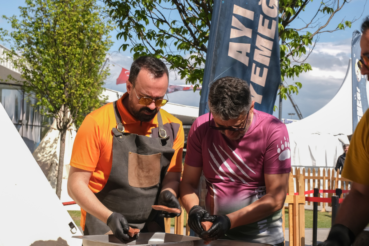 EnFest’te farklı bir lezzet: Ayı yemeği