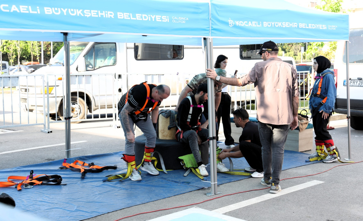 Bungee jumping ile adrenalin dolu dakikalar