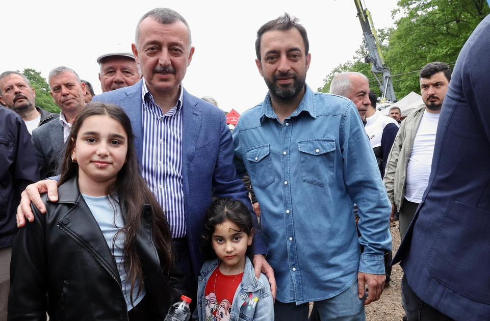Büyükşehir’in Çiftçi Şenliği bereketiyle kutlandı