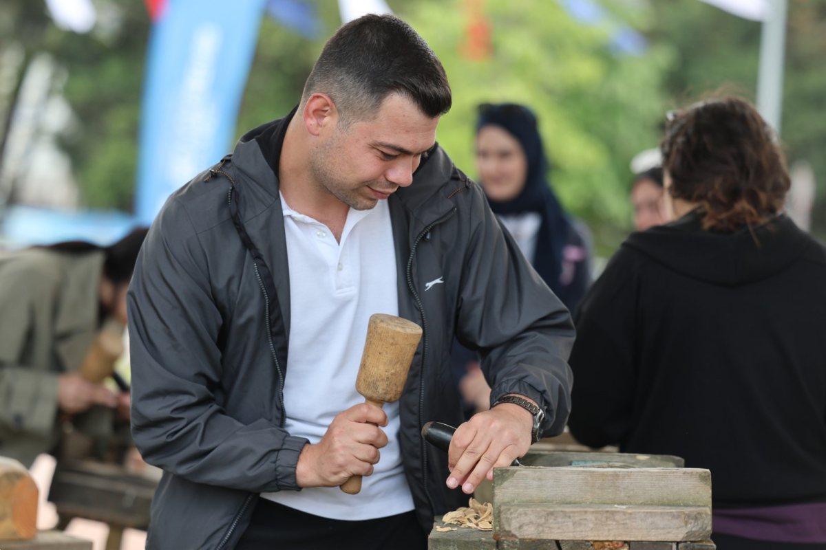 EnFest’te genç eller iş başında