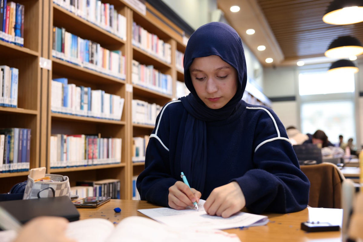 İzmit Millet Kütüphanesi bayramın ilk günü açık