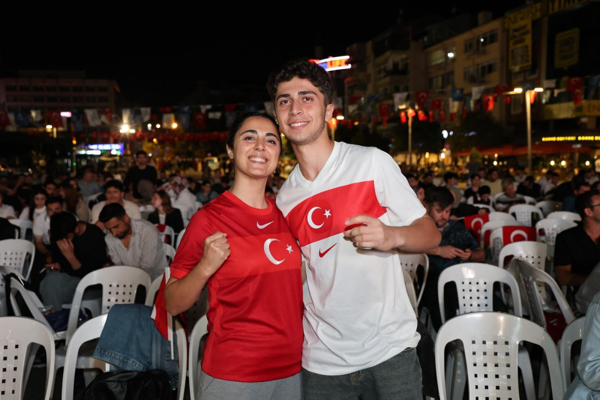 Tüm Kocaeli omuz omuza, Milli İrade Meydanı’na