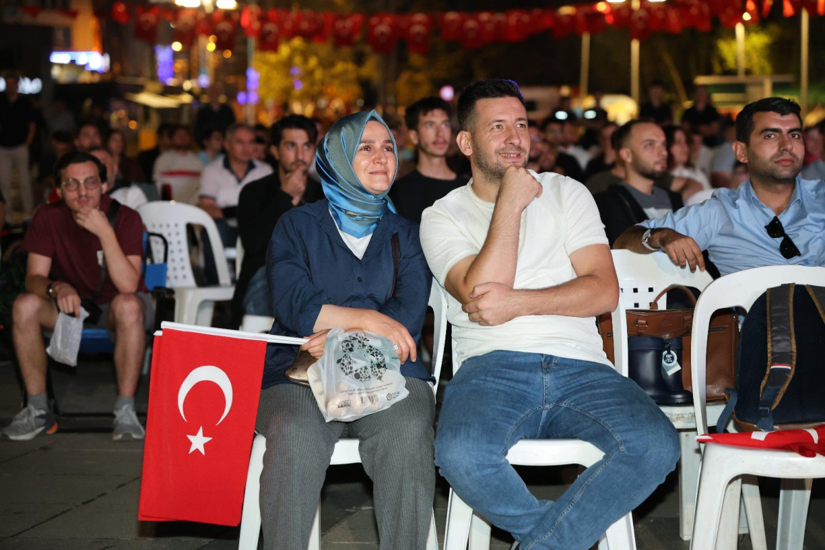 Tüm Kocaeli omuz omuza, Milli İrade Meydanı’na