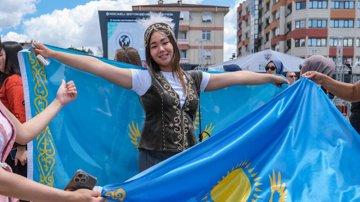 Başkan Büyükakın: “Kocaeli öğrenci dostu bir şehir oldu”