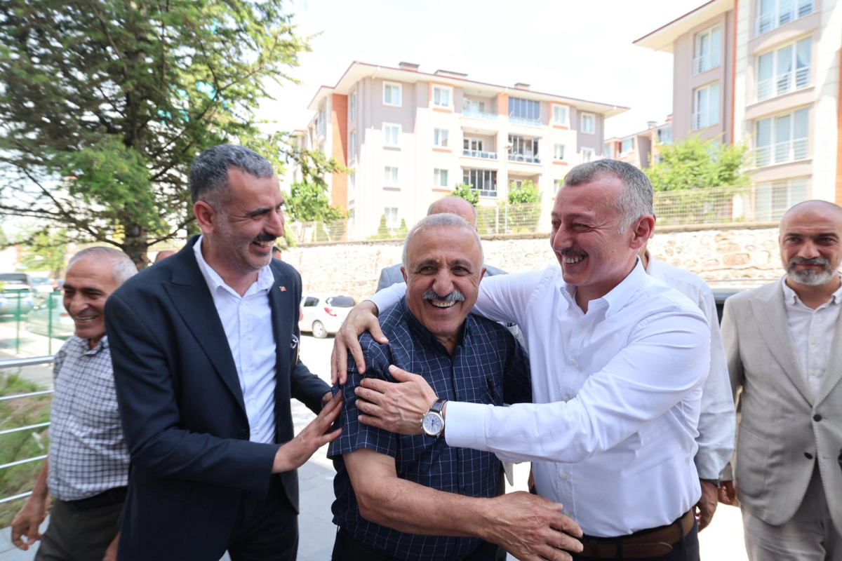 Derince’nin yeni cemevindeki son kontrolleri Başkan Büyükakın yaptı