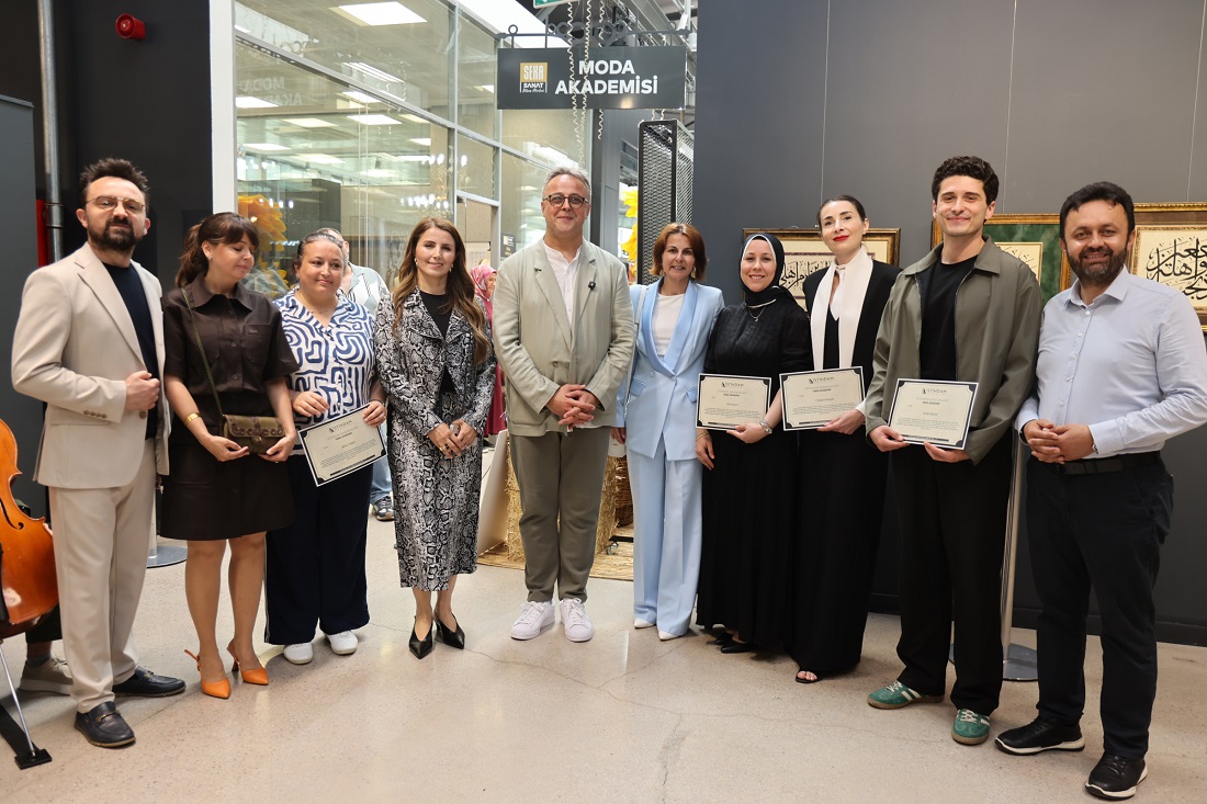 Moda Akademisi’nde görsel tasarımlar vitrine çıktı