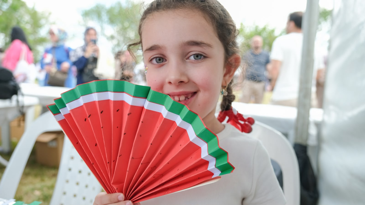Büyükşehir, İzmit’i bayram yerine çevirdi