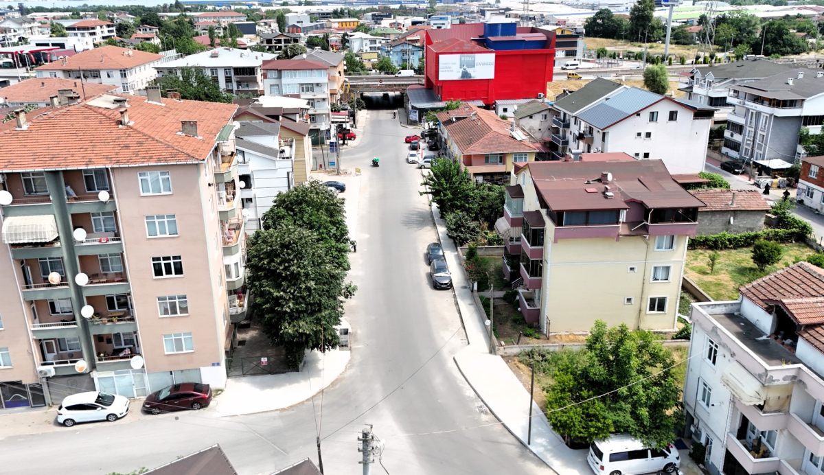 Büyükşehir’den Çiftlik Mahallesi’nde üstyapı seferberliği