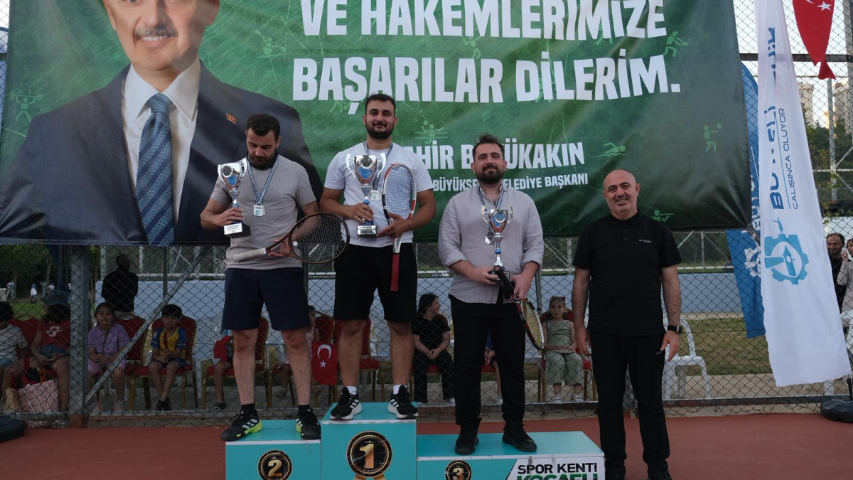 Kocaeli’de raketler korta indi