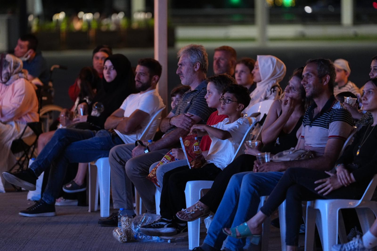 Büyükşehir yaza renk katıyor