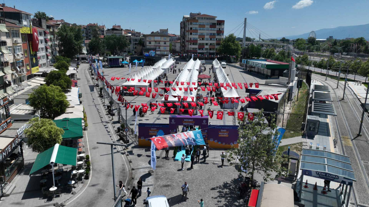 Meydanlar, “Mutlu Şehir Kocaeli’ye” hayat veriyor