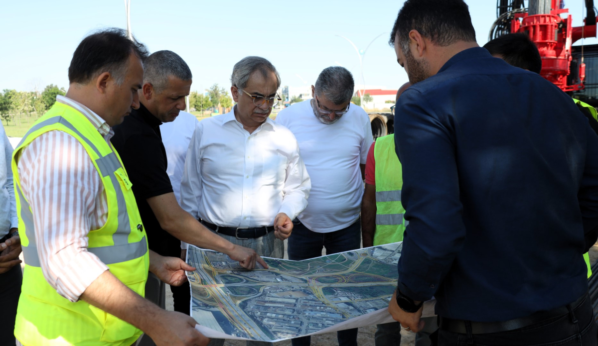 Hayri Baraçlı, Gebze’deki stratejik projeleri yerinde inceledi