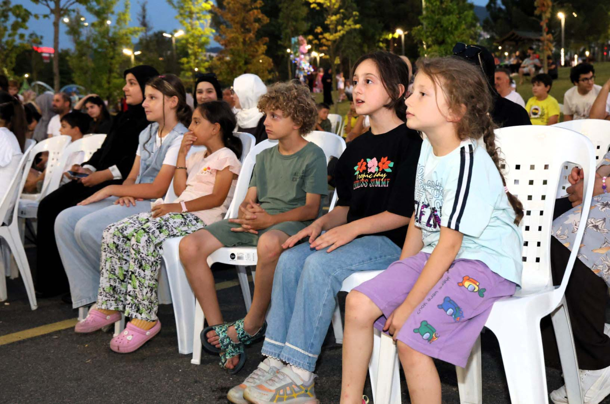 Seymen Millet Bahçesi’nde ezgilerle dolu yaz akşamı