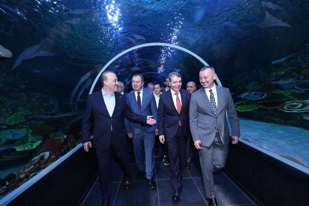 Adli Yıl açılışında, Fuar Park ve Akvaryum gezisi