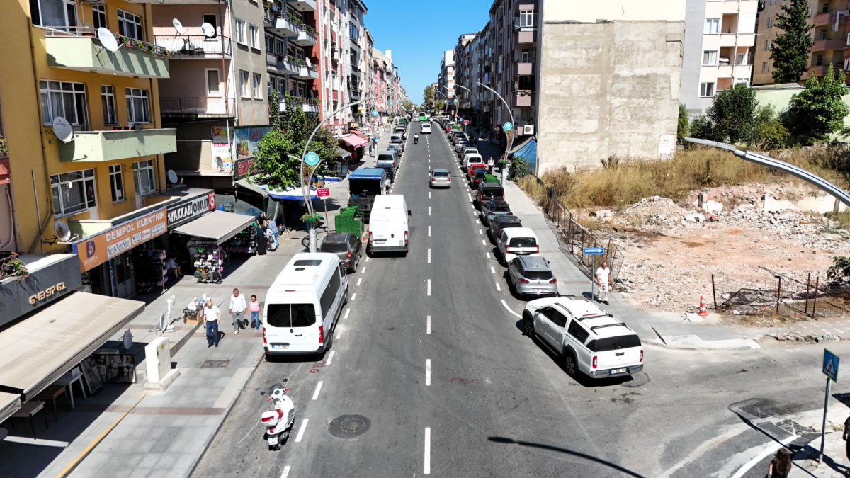 Şehit Numan Dede Caddesi yeni yüzüyle hizmette