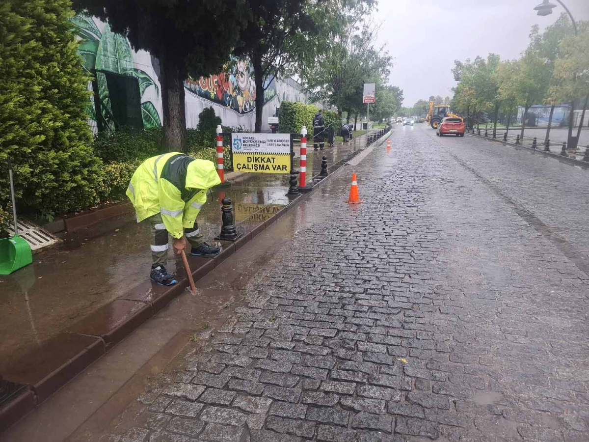 Büyükşehir, 795 personel ve 371 araçla sahada