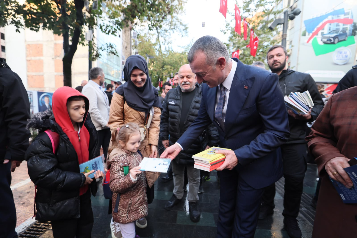 Ağaçlar, 16. kez kitap açtı!