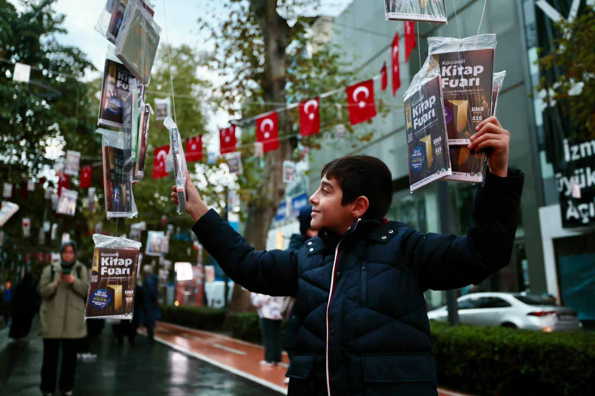 Ağaçlar, 16. kez kitap açtı!