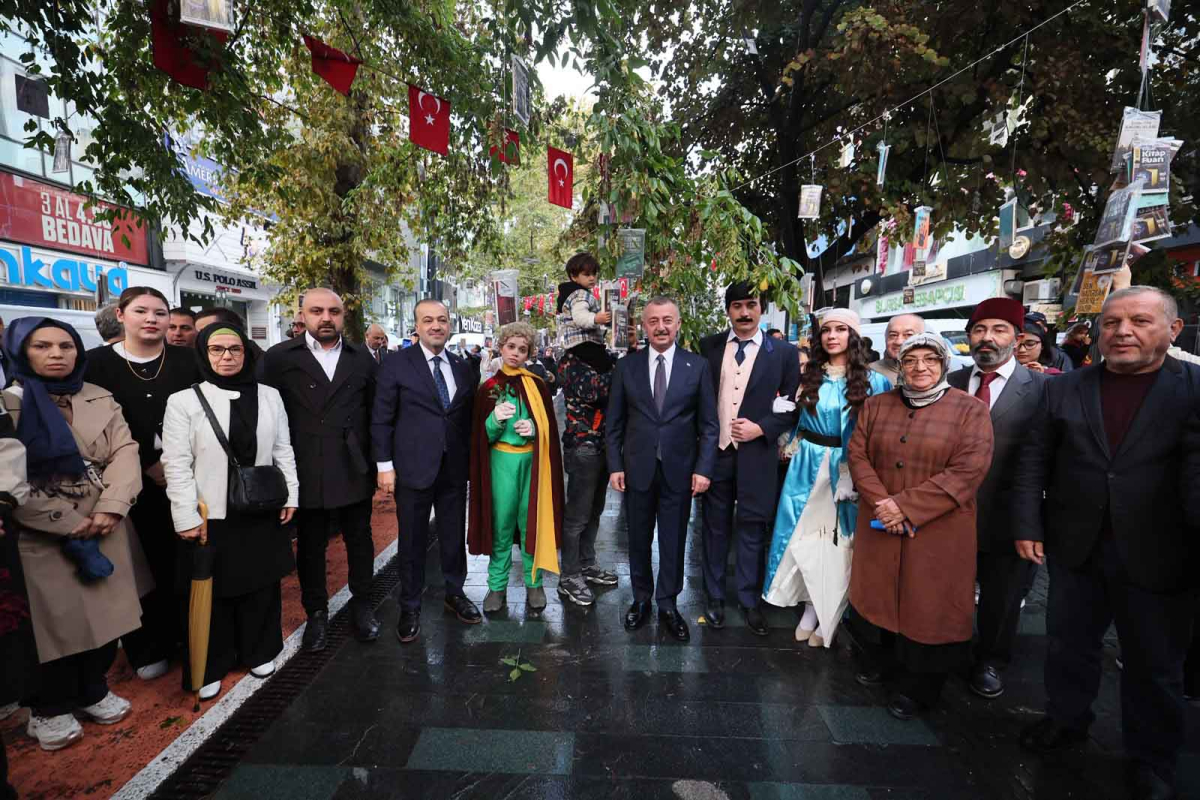 Ağaçlar, 16. kez kitap açtı!