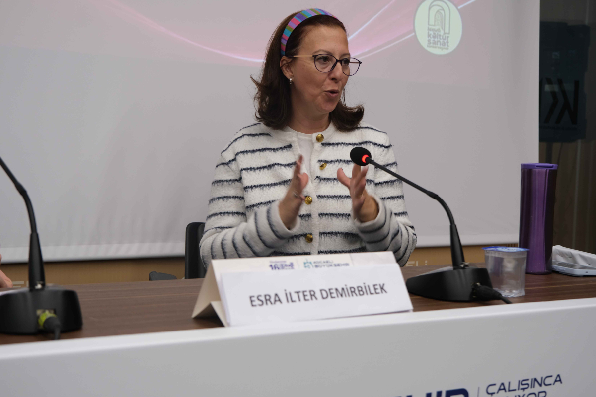 Nisa ve Emir kardeşlerin ikinci eseri Kitap Fuarı’nda