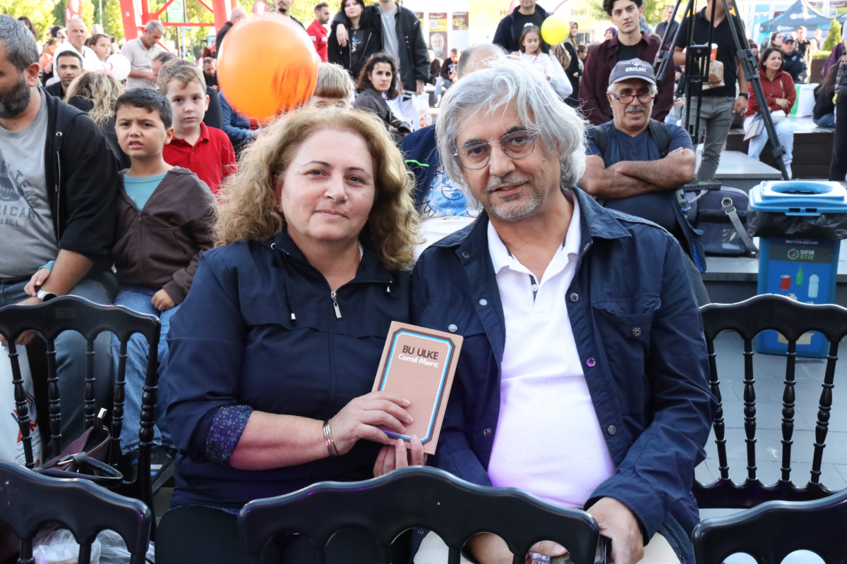 Eşsiz eserler müzayedeye çıktı