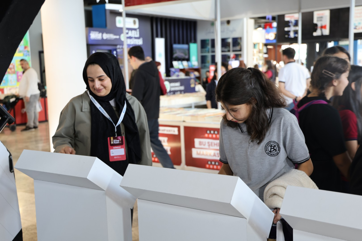 Öğrenciler kitapların dünyasını keşfetti