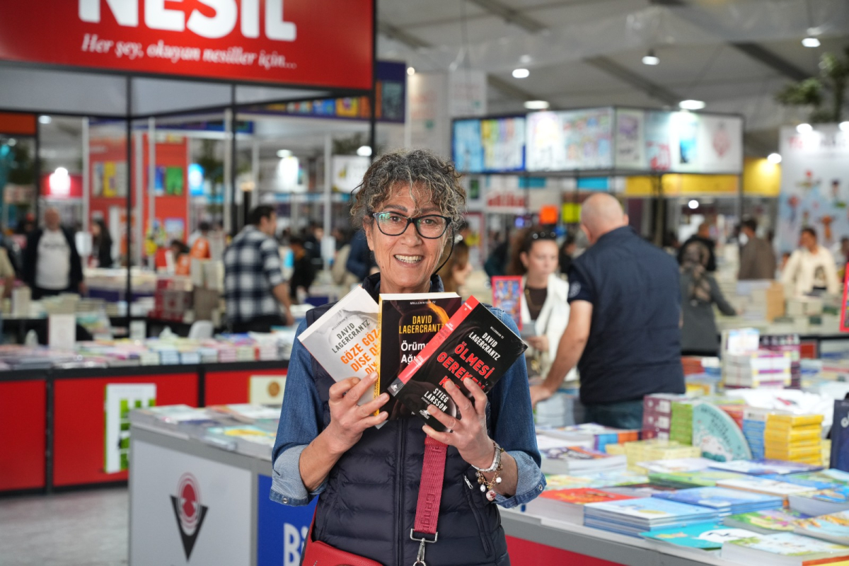 Saygınlar kitap şöleninde buluştu