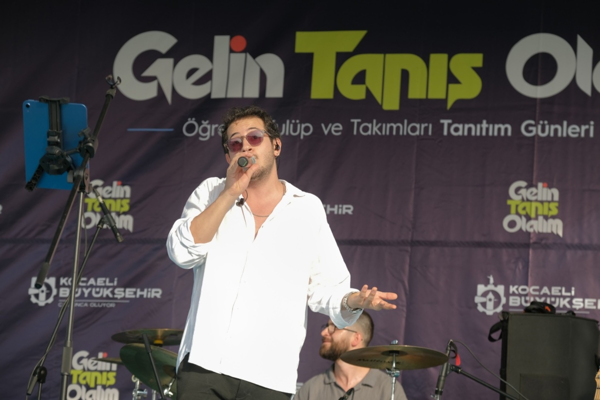 ‘Gelin Tanış Olalım’da eğlence başladı