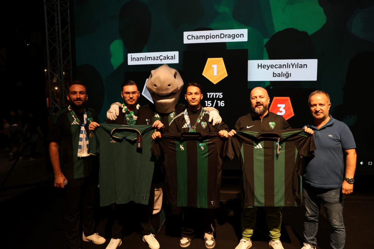 Kitap Fuarı, Kocaelispor forması kazandırıyor