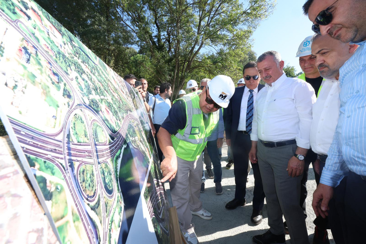 Başkan Büyükakın, Başiskele  Kavşağı'nda son durumu açıkladı 