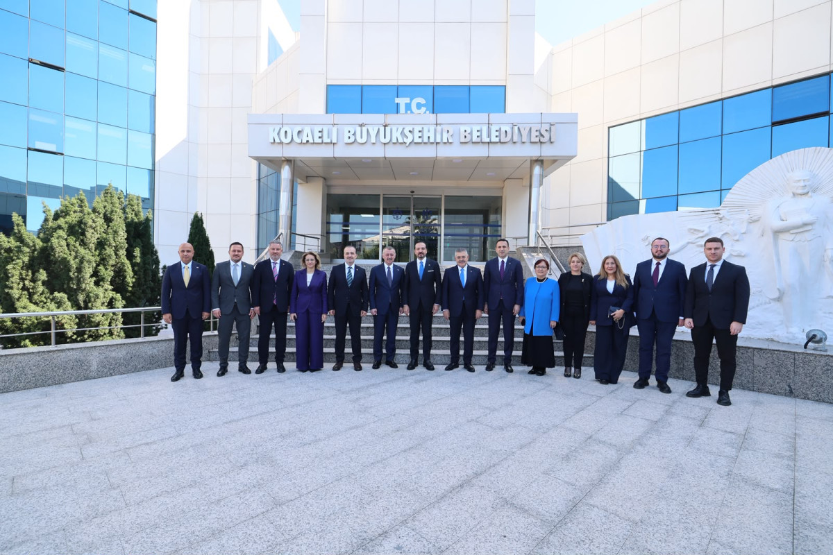 “Kendisi sadece hizmet üretmiyor, kavram da üretiyor”