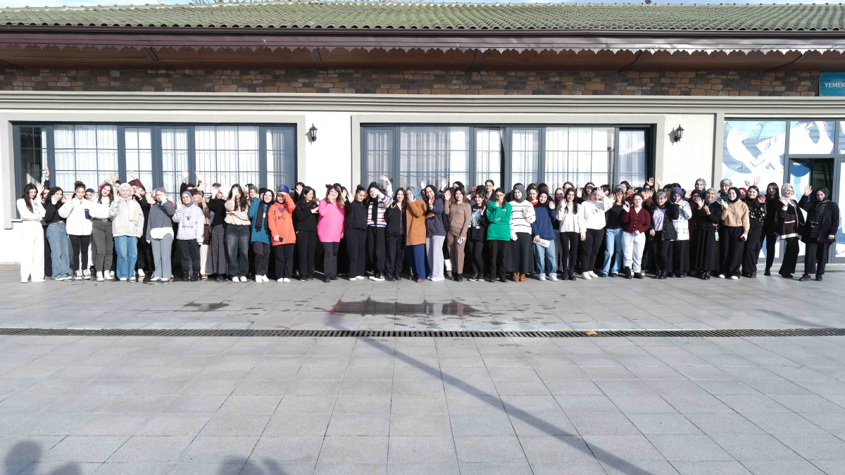 Akademi Lise öğrencileri TYT için kampa girdi