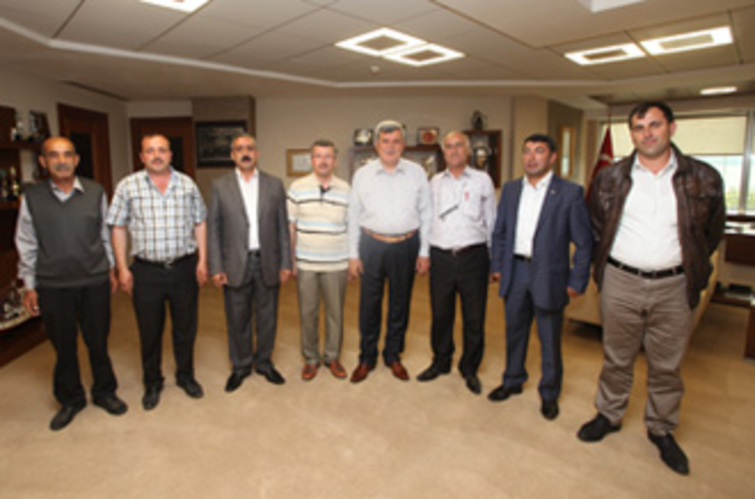 Muhtarlardan Başkan Karaosmanoğlu'na ziyaret