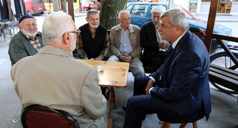 Başkan Karaosmanoğlu, ‘'Fırsatçıları Zabıtamıza ihbar edin''