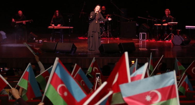 Kocaeli'de Azerin rüzgârı esti