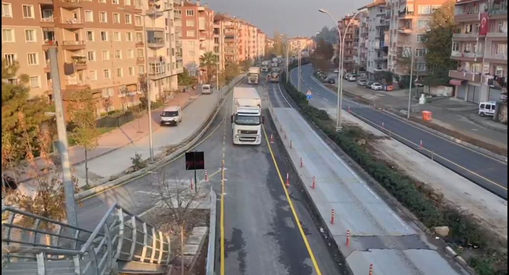 Karamürsel Köprülü Kavşağında, Yalova istikameti trafiğe açıldı