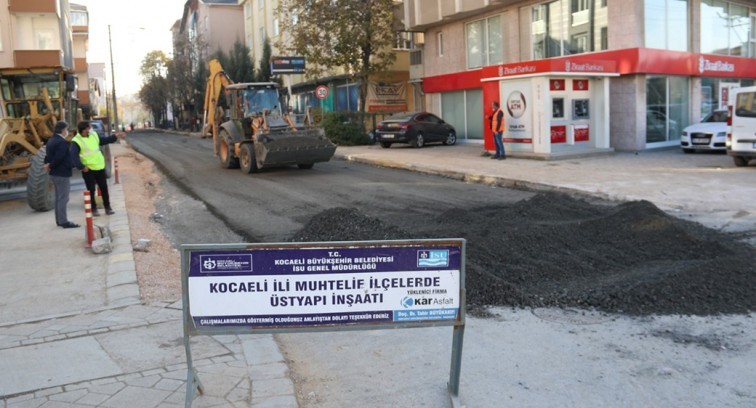 Hafta sonunda Gebze ve Dilovası yolları asfaltlandı