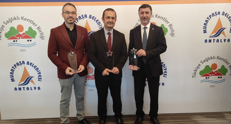 ‘'Ben de Varım'' projesine Antalya'dan ödül