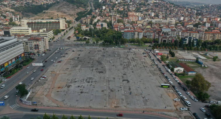 Milli İrade Meydanı'nda çalışmalar  başlıyor, otopark kapandı