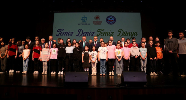 Kocaelili öğrencilerin ödülleri  Hatay'daki kardeş okullara ulaştı