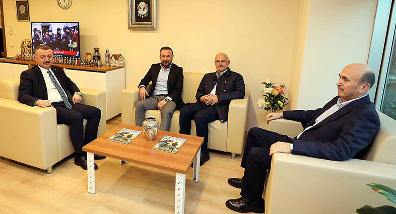 Baskan Buyukakin Dogan Ve Hobek I Ziyaret Etti